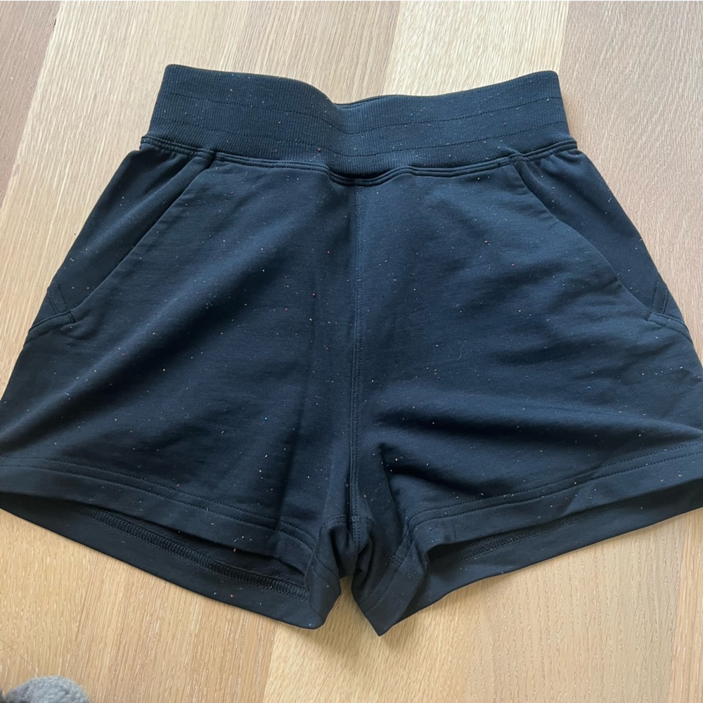 Lululemon LA sweat shirt
